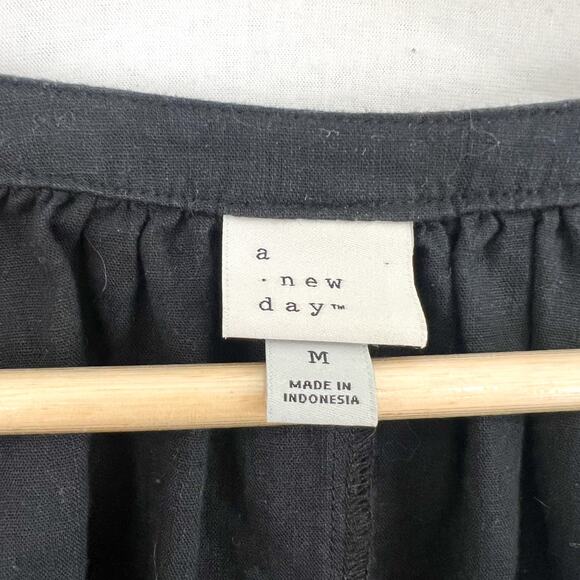 A New Day Women's Linen Split Neck Blouse Blouson Sleeve Medium Black - Picture 4 of 5